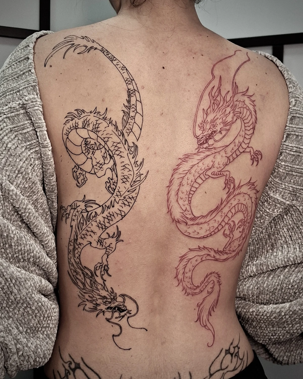 Tatuaj artistic realizat la salonul Muntele Tattoo Cluj-Napoca - 4